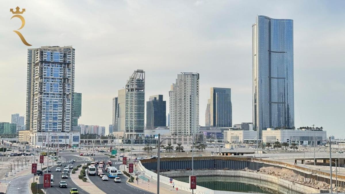 Modern In Al Reem Julphar Pool And Gym * Abu Dhabi